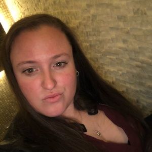 Meet your Posher, Paula